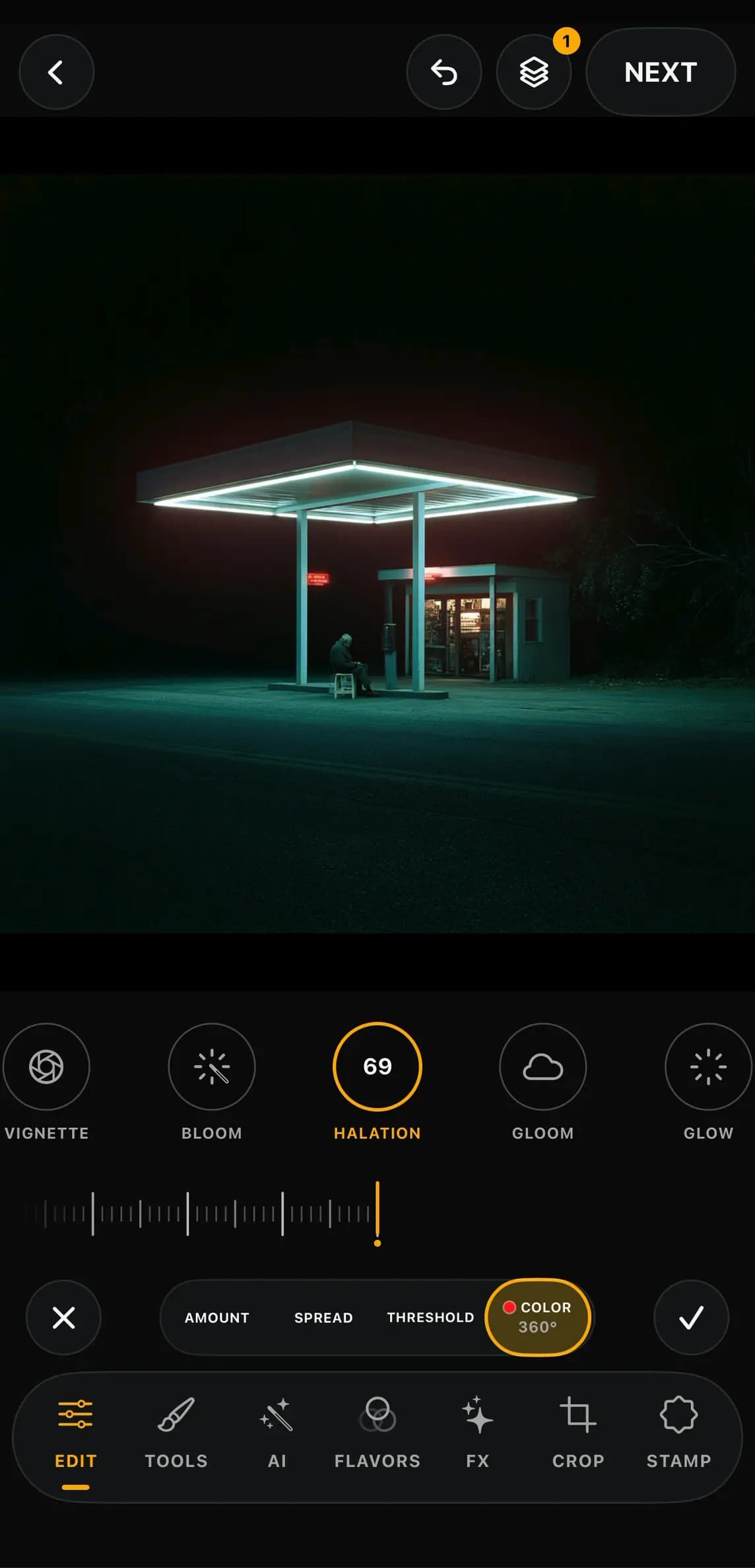 Ohrangutang Studio cinematic light and grain effects